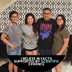 Meet your Posher, Loribeth